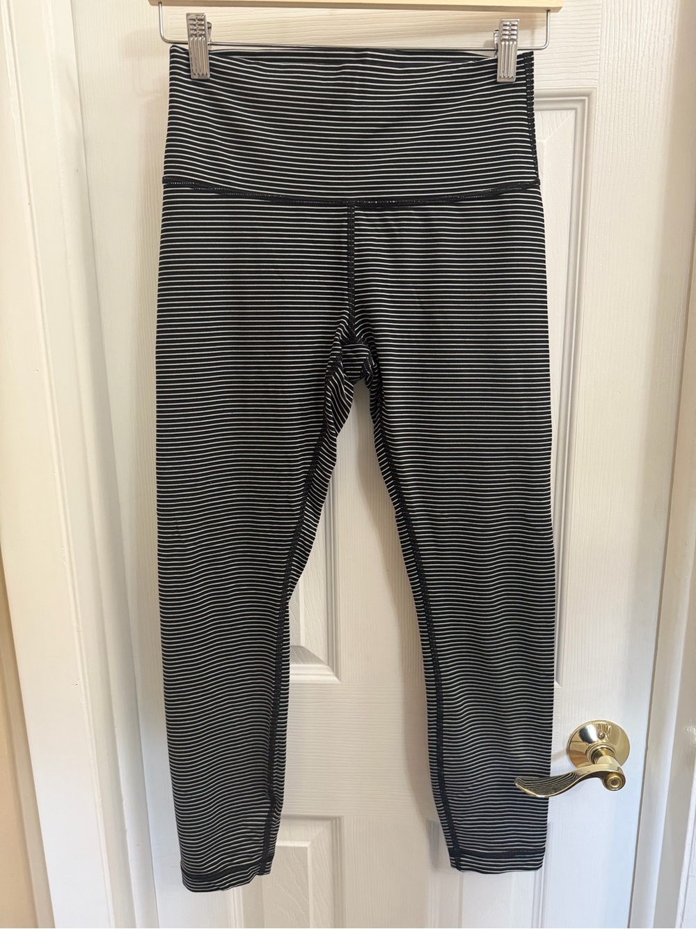 lululemon athletica Black and White Striped High-Rise Leggings 7/8